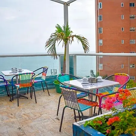 Hernandez Hotel *